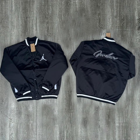 Chamarra Jordan (Black) C01